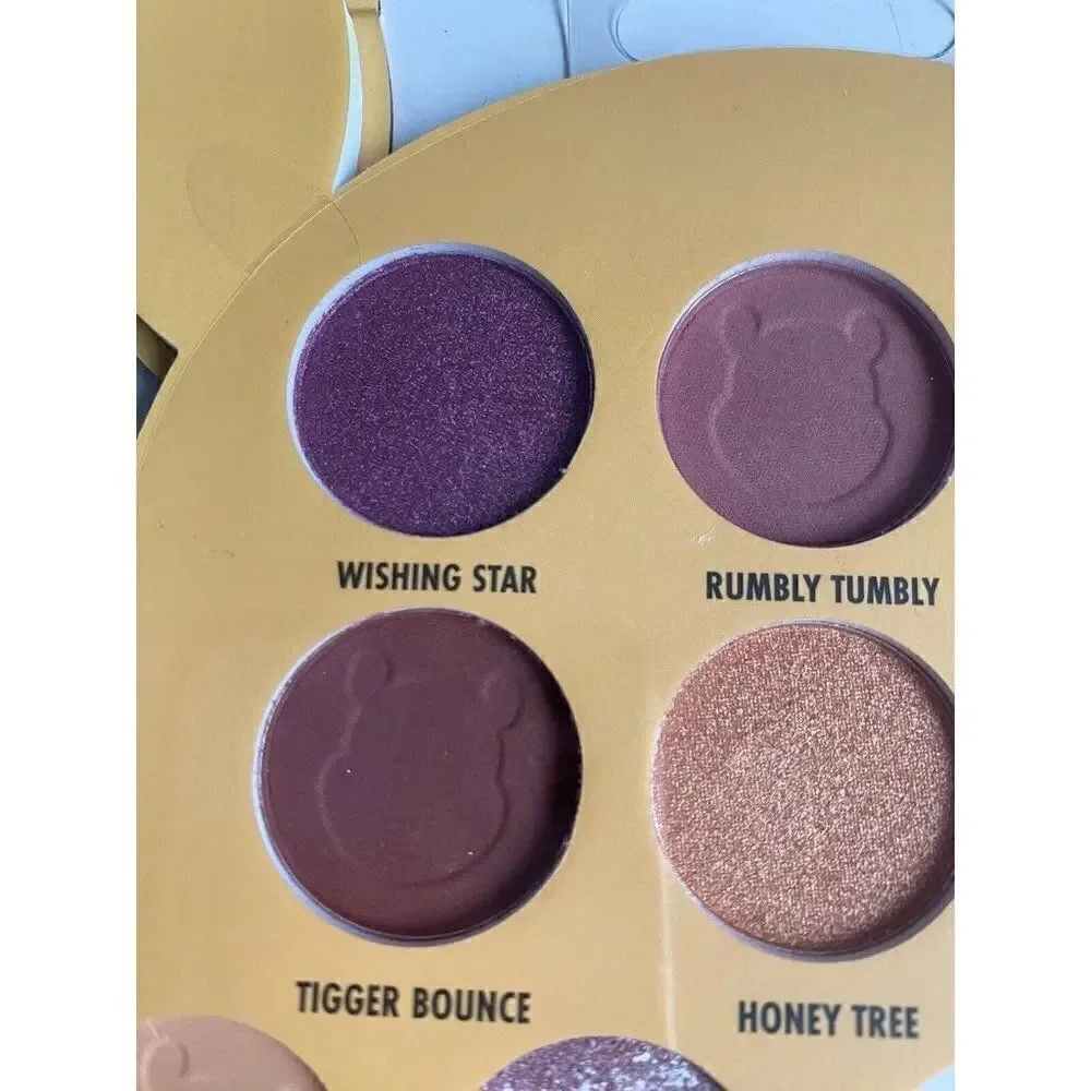 Taste Beauty Winnie The Pooh Eyeshadow Palette 12 Colors Shimmer‎ Matte NEW